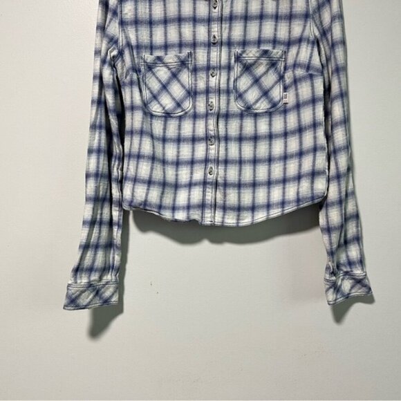 BDG Urban Outfitters Blue & White Plaid Flannel Button-Up Shirt - Medium - Picture 10 of 14